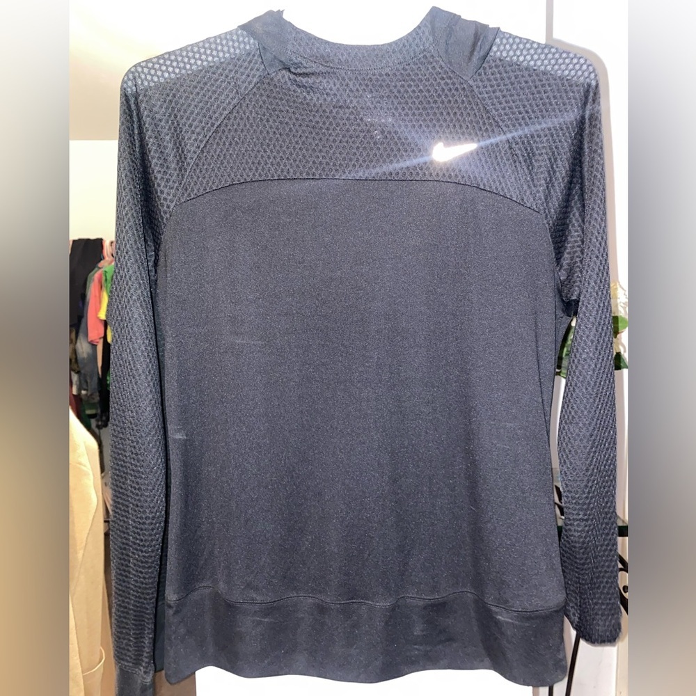 Nike Dry Fit Long Sleeve With Hood Reflectors & Thumbholes